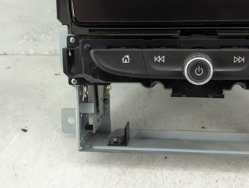 2018-2021 Chevrolet Traverse Radio AM FM Cd Player Receiver Replacement P/N:84423260 7370100000000X Fits Fits 2018 2019 2020 2021 OEM Used Auto Parts