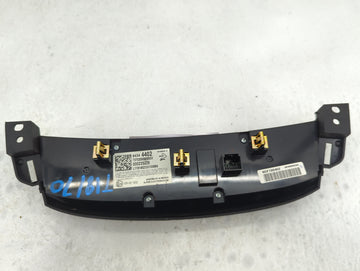 2019 Chevrolet Traverse Climate Control Module Temperature AC/Heater Replacement P/N:84344402 7370200000000X, 000235226 Fits OEM Used Auto Parts