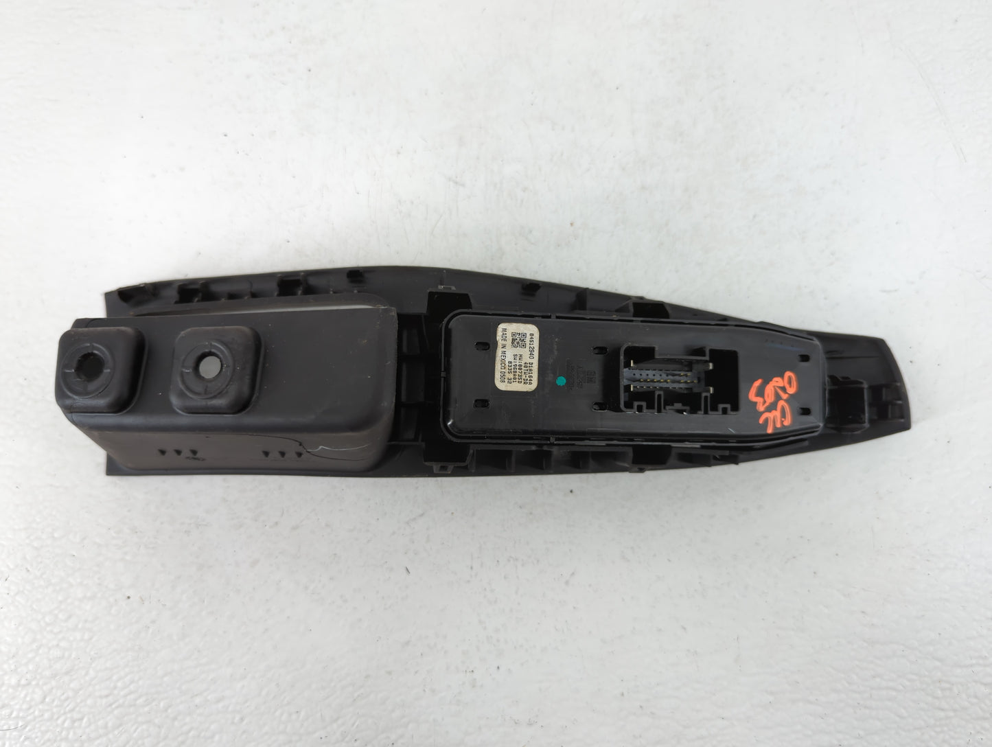 2018-2022 Chevrolet Traverse Master Power Window Switch Replacement Driver Side Left P/N:84151774 23326295 Fits OEM Used Aut