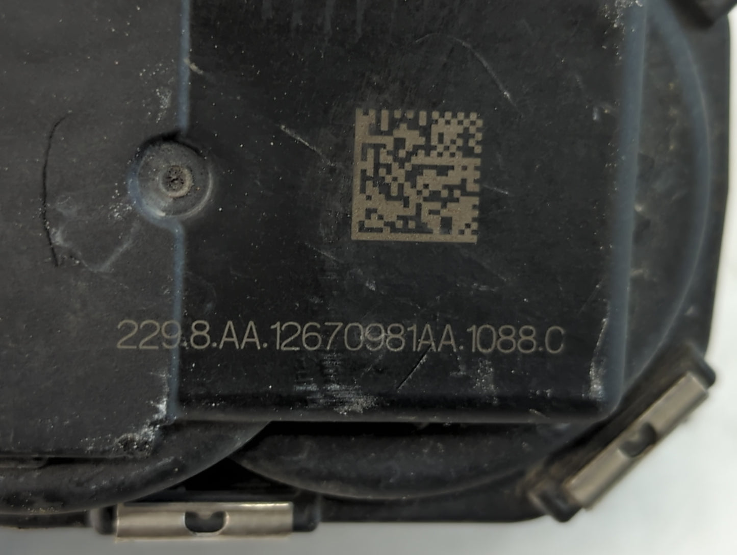 2017-2022 Chevrolet Traverse Throttle Body P/N:12670981AA Fits Fits 2012 2013 2014 2015 2016 2017 2018 2019 2020 2021 2022 O