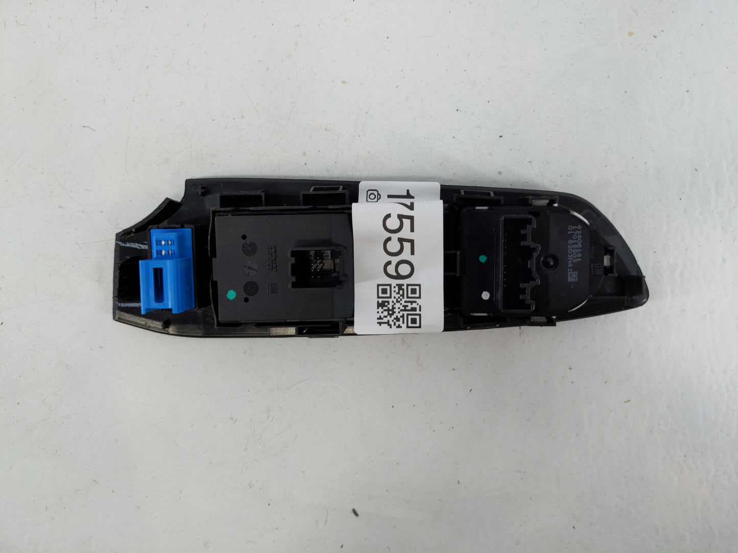2017-2021 Chevrolet Trax Master Power Window Switch Replacement Driver Side Left P/N:42406141 22915128 Fits OEM Used Auto Pa