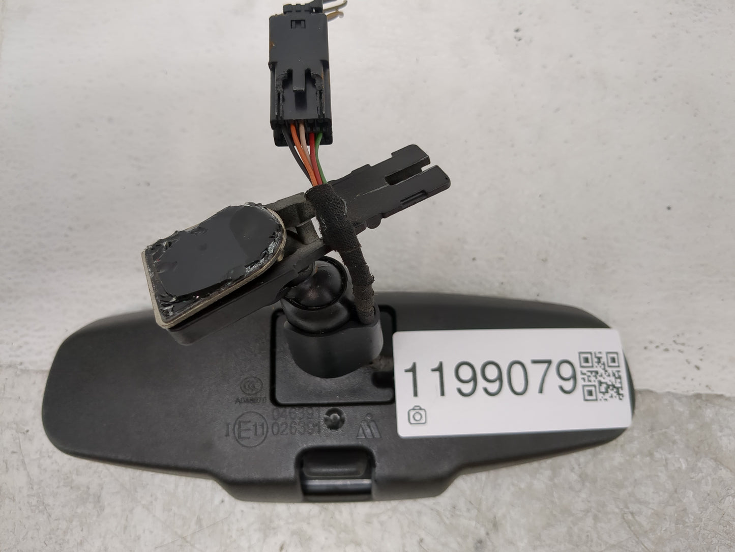 2013-2021 Chevrolet Trax Interior Rear View Mirror Replacement OEM P/N:E11046391 E11026391 Fits OEM Used Auto Parts - Oemuse