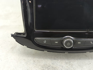 2017-2020 Chevrolet Trax Radio AM FM Cd Player Receiver Replacement P/N:84610605 Fits Fits 2017 2018 2019 2020 OEM Used Auto Parts