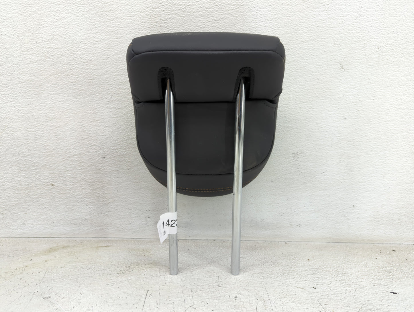 2015-2021 Chevrolet Trax Headrest Head Rest Rear Seat Fits Fits 2015 2016 2017 2018 2019 2020 2021 OEM Used Auto Parts - Oem