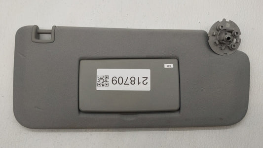 2017-2018 Chevrolet Trax Sun Visor Shade Replacement Passenger Right Mirror Fits Fits 2017 2018 OEM Used Auto Parts