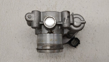2013-2018 Chevrolet Trax Throttle Body P/N:55565489 12644239AA, 55581662 Fits Fits 2011 2012 2013 2014 2015 2016 2017 2018 2019 OEM Used Auto Parts