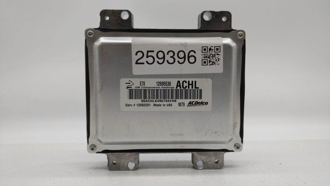 2017-2018 Chevrolet Trax PCM Engine Control Computer ECU ECM PCU OEM P/N:12685776 12668986, 12692201 Fits Fits 2017 2018 201