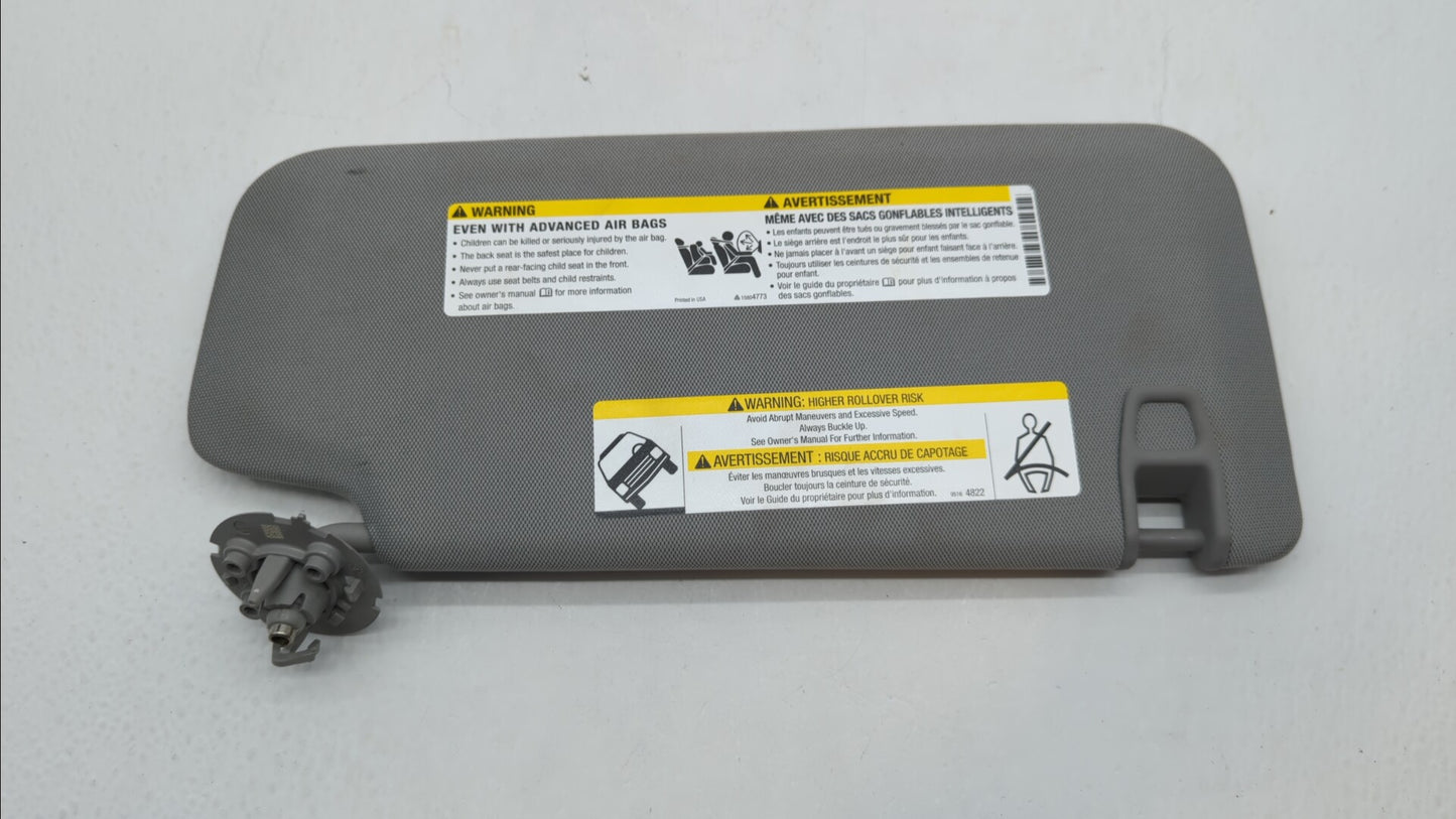 2017-2018 Chevrolet Trax Sun Visor Shade Replacement Driver Left Mirror Fits Fits 2017 2018 OEM Used Auto Parts - Oemusedaut