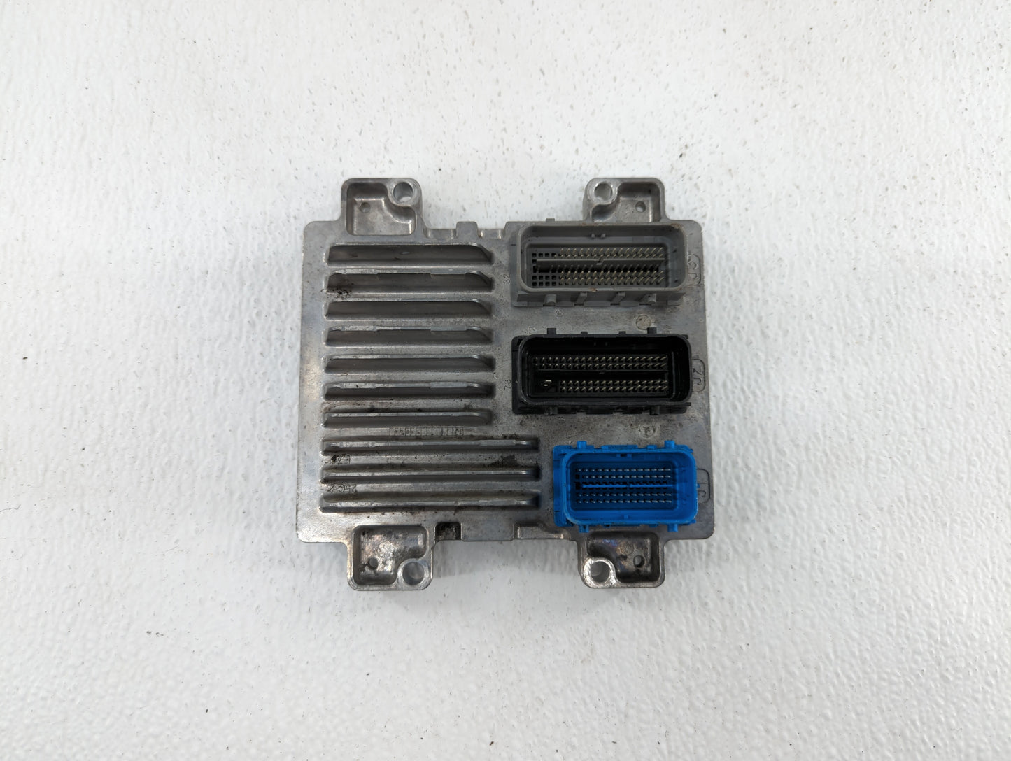 2017-2018 Chevrolet Trax PCM Engine Control Computer ECU ECM PCU OEM P/N:12679097 12692201, 12685936 Fits Fits 2017 2018 201