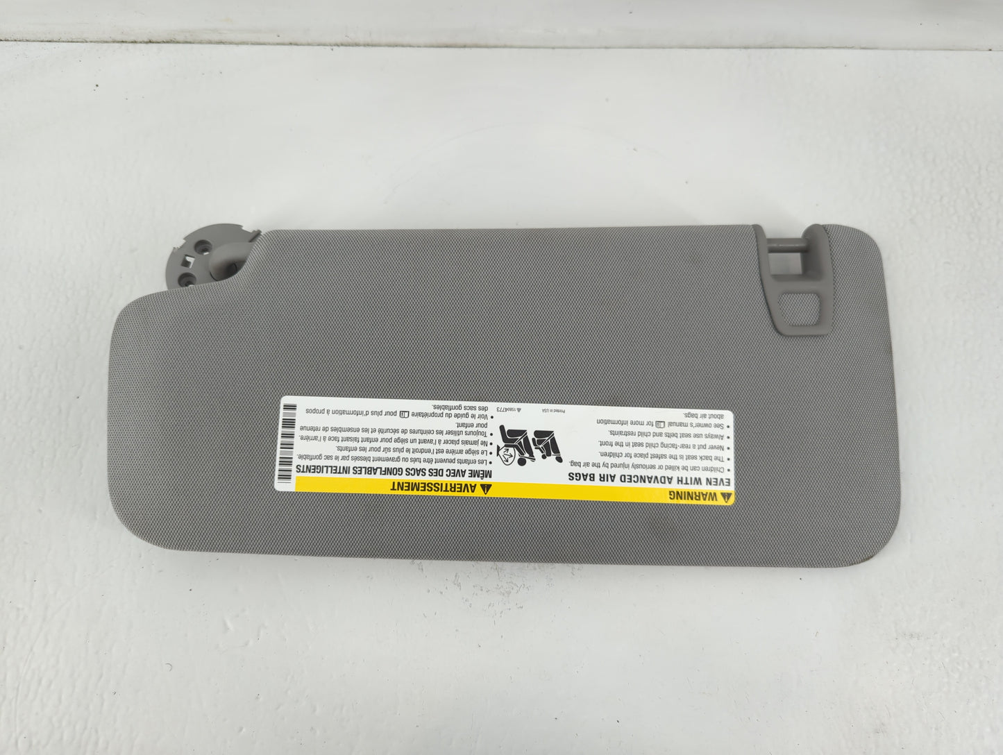 2017-2021 Chevrolet Trax Sun Visor Shade Replacement Passenger Right Mirror Fits Fits 2017 2018 2019 2020 2021 OEM Used Auto