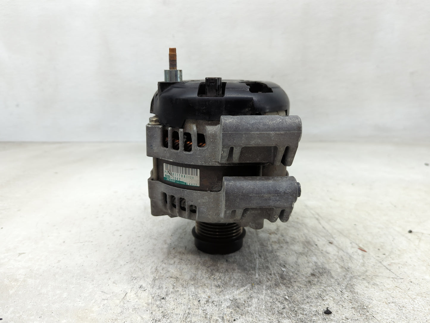 2011-2022 Chrysler 300 Alternator Replacement Generator Charging Assembly Engine OEM P/N:MX421000-7042 Fits OEM Used Auto Pa
