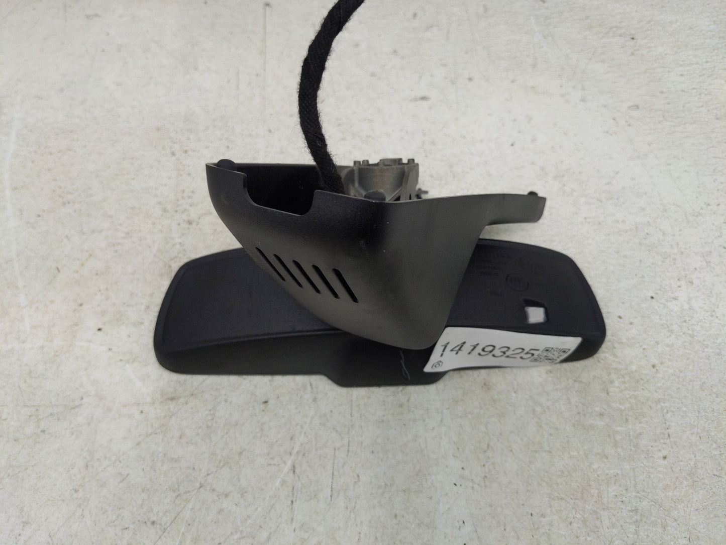2017-2022 Chrysler 300 Interior Rear View Mirror Replacement OEM P/N:68324976AA Fits Fits 2017 2018 2019 2020 2021 2022 OEM