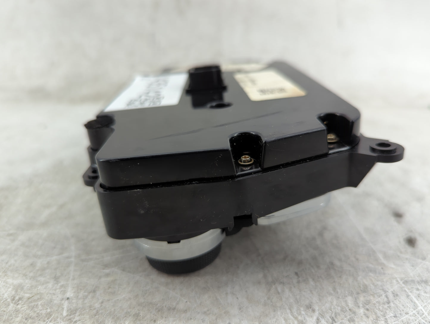 2017-2022 Chrysler 300 Climate Control Module Temperature AC/Heater Replacement P/N:P68293631AD 91790591 Fits OEM Used Auto