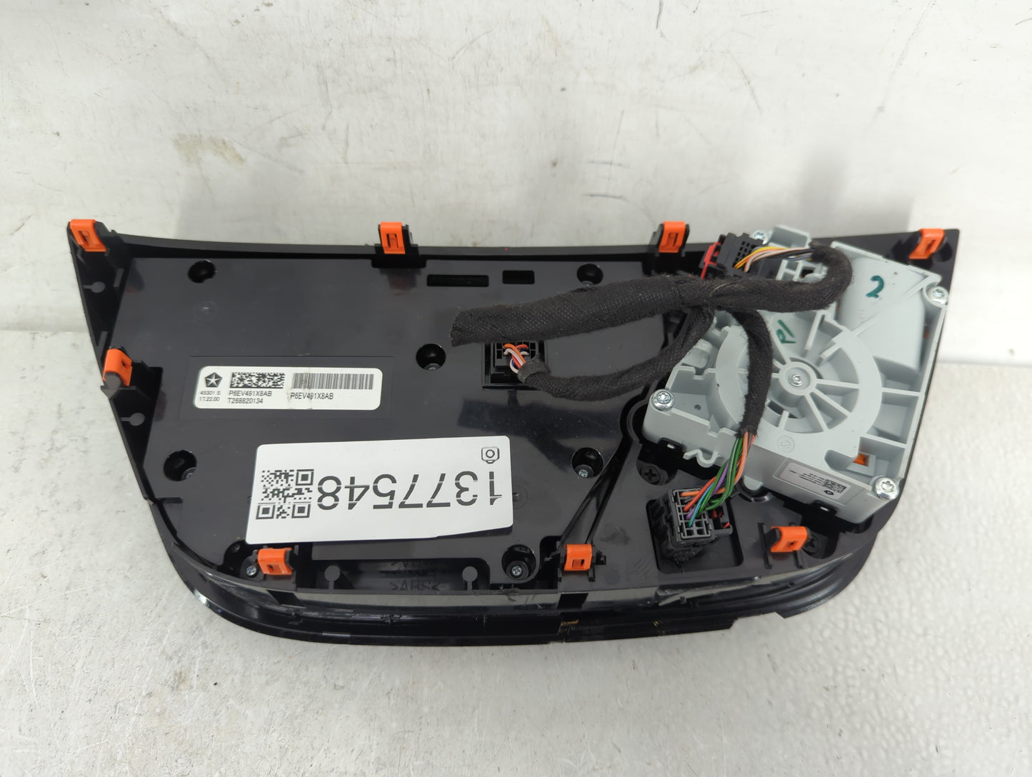 2018-2020 Chrysler Pacifica Climate Control Module Temperature AC/Heater Replacement P/N:P6EV491X8AB Fits Fits 2018 2019 202