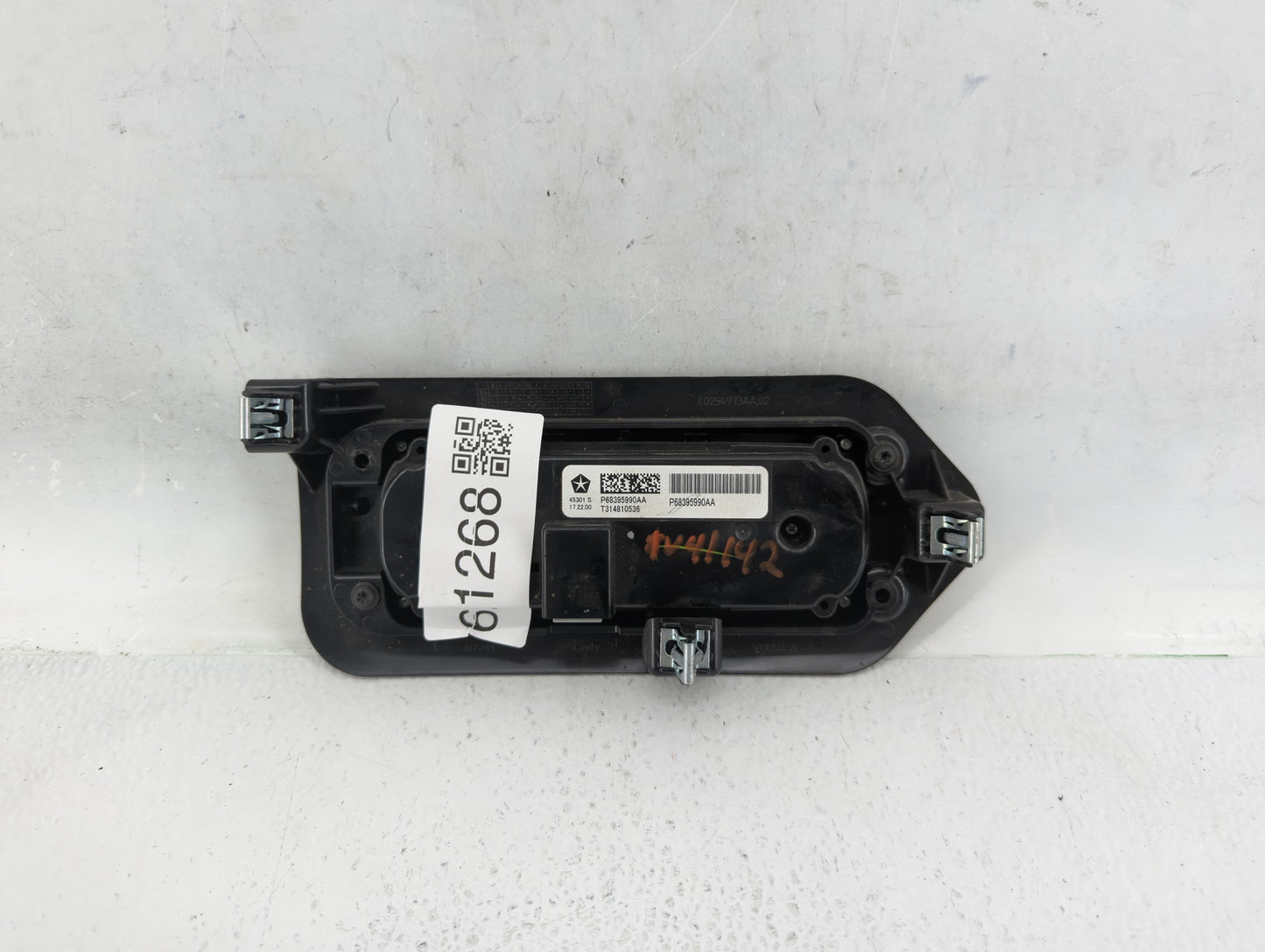 2018-2020 Chrysler Pacifica Climate Control Module Temperature AC/Heater Replacement P/N:P6EV491X8AB Fits Fits 2018 2019 202