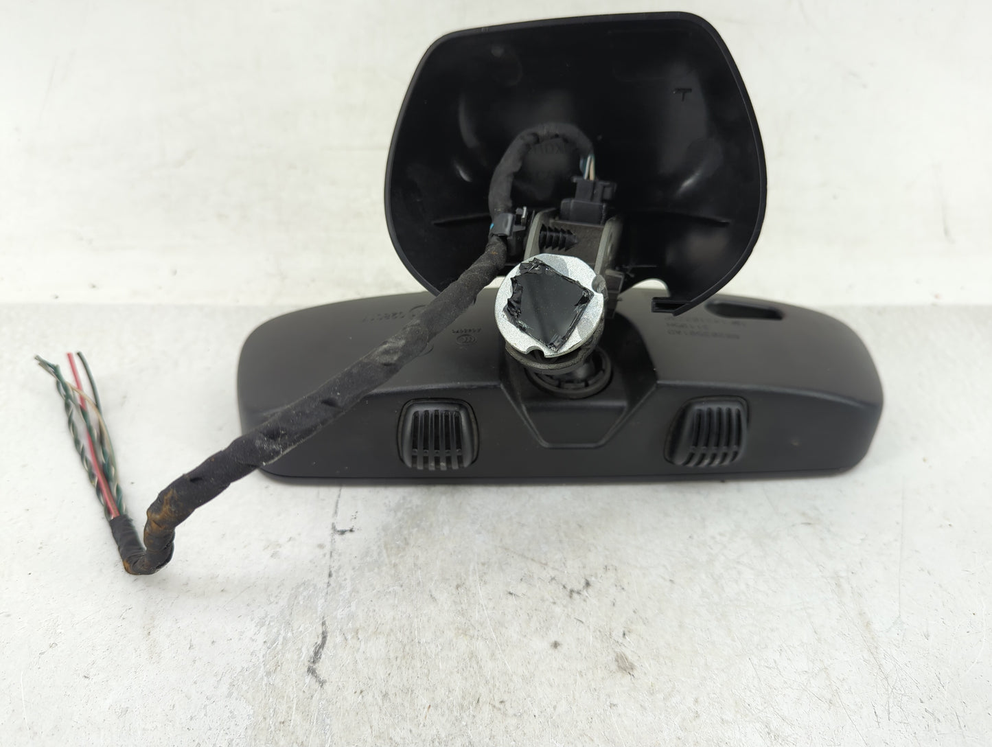 2019 Dodge Caravan Interior Rear View Mirror Replacement OEM P/N:68203591AD Fits Fits 2018 2020 OEM Used Auto Parts - Oemuse