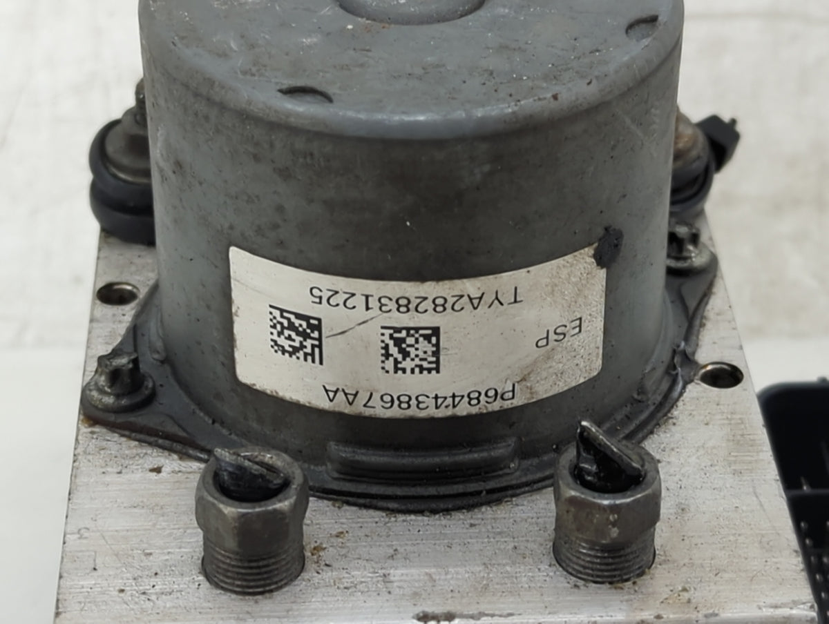 2019 Dodge Caravan Anti-Lock Brake ABS Pump Module Actuator OEM P/N:P68443867AA Fits Fits 2015 2016 2017 2018 2020 OEM Used