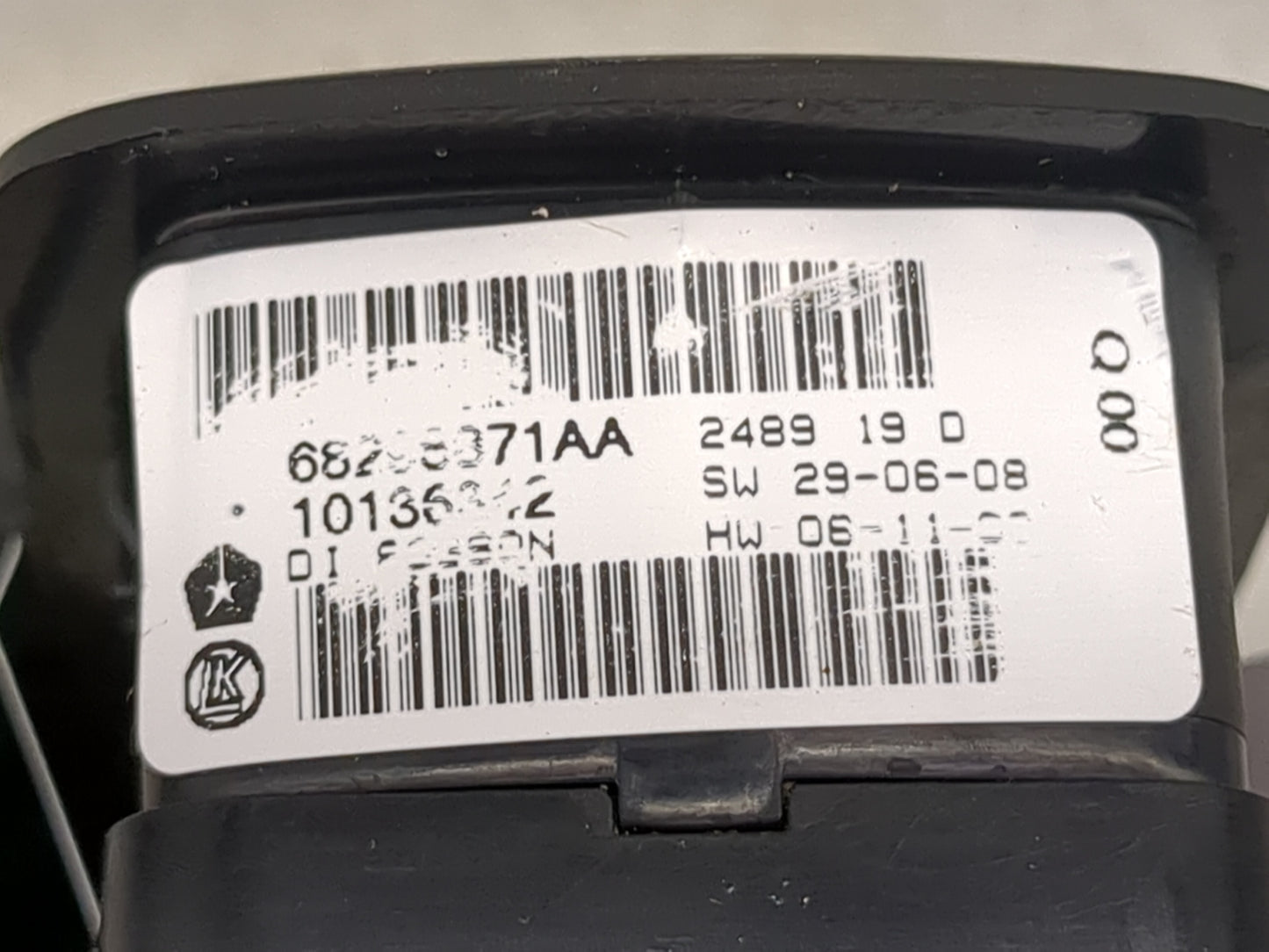 2019 Dodge Caravan Master Power Window Switch Replacement Driver Side Left P/N:68268371AA 10136342 Fits OEM Used Auto Parts