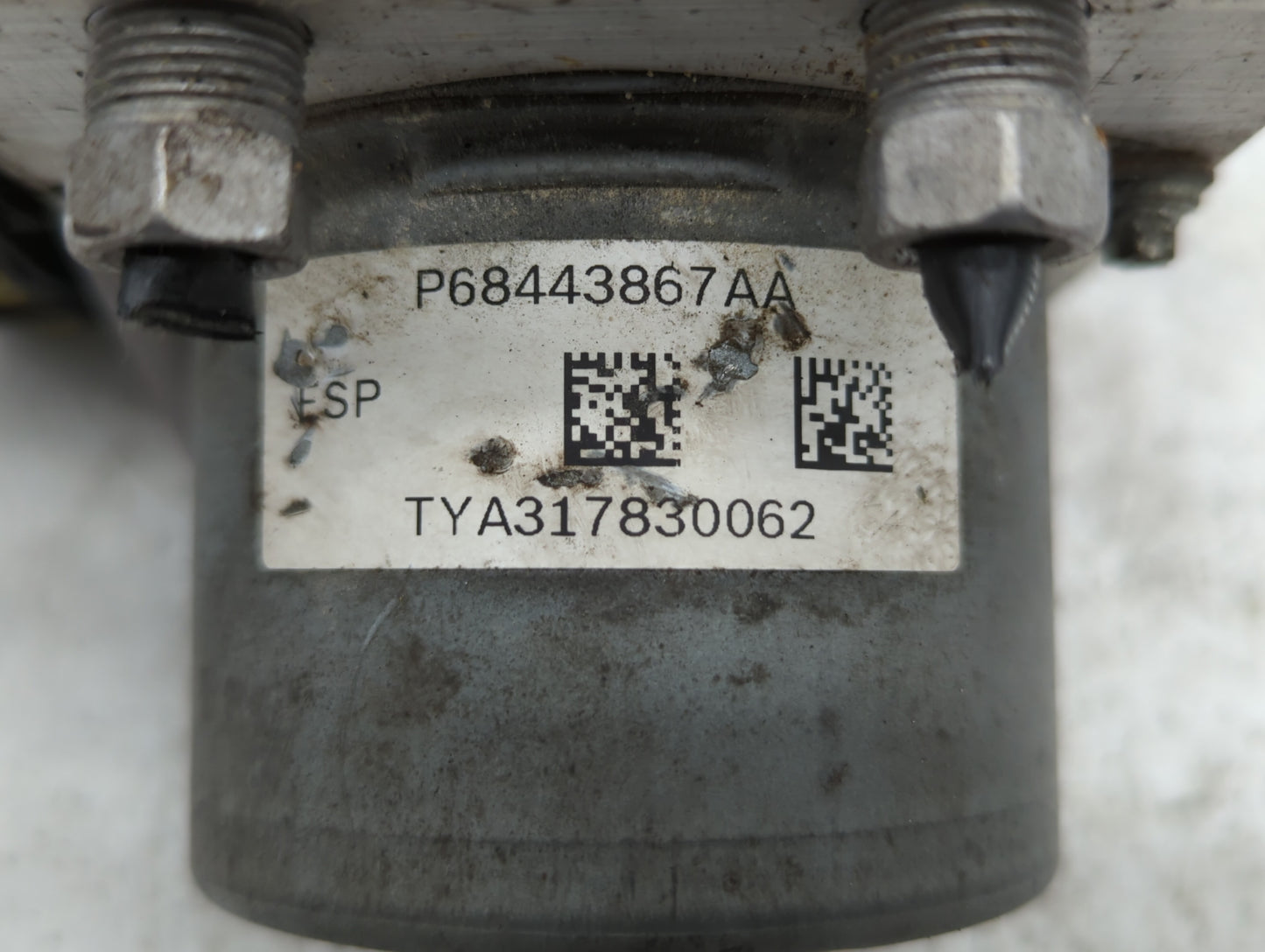 2019 Dodge Caravan ABS Pump Control Module Replacement P/N:68183803AC P68183803AC, 68443867AA Fits Fits 2015 2016 2017 2018