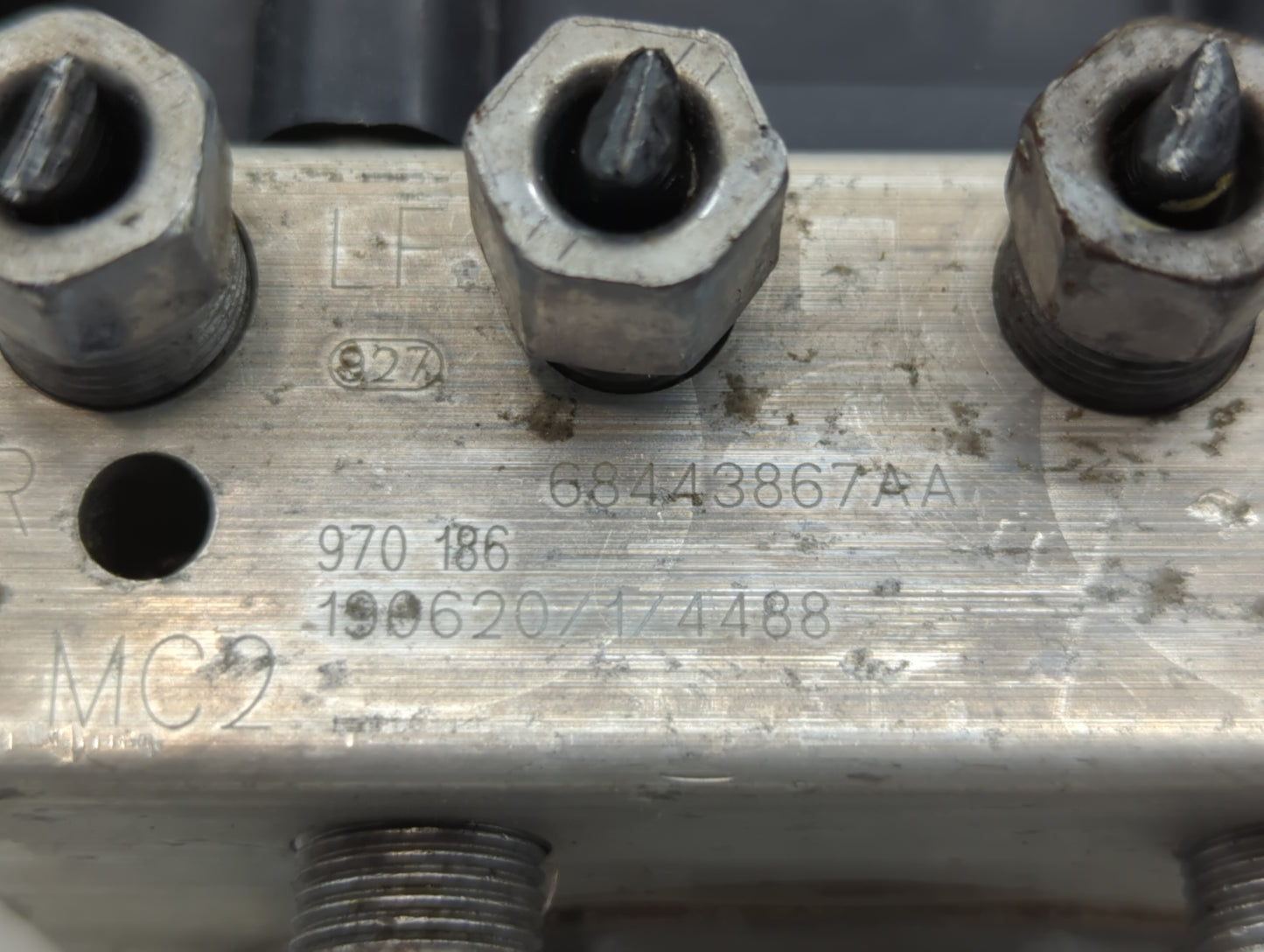 2019 Dodge Caravan ABS Pump Control Module Replacement P/N:P68049120AB 68183803AD, P68443867AA Fits Fits 2015 2016 2017 2018