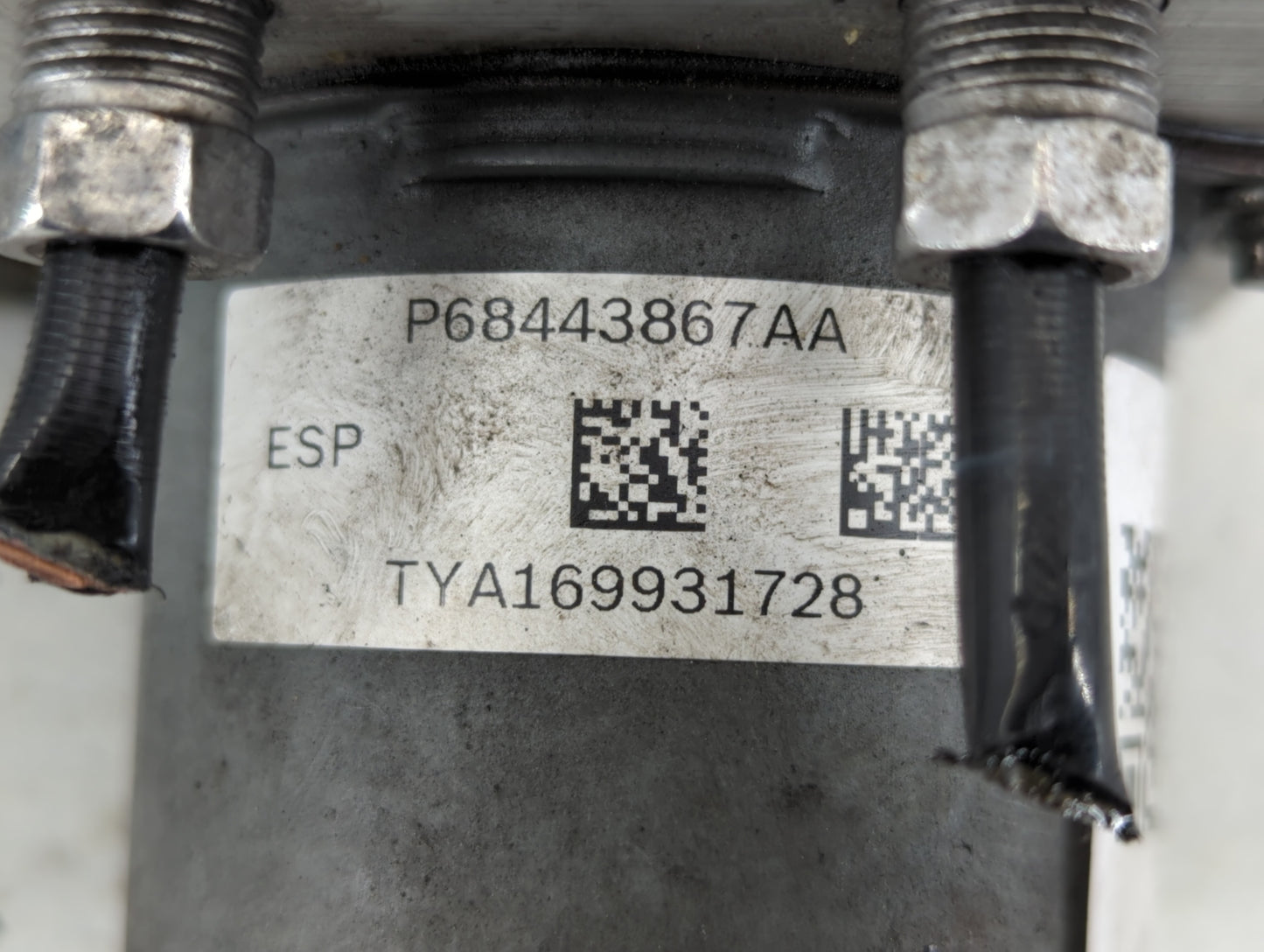 2019 Dodge Caravan ABS Pump Control Module Replacement P/N:P68443867AA Fits Fits 2015 2016 2017 2018 2020 OEM Used Auto Part