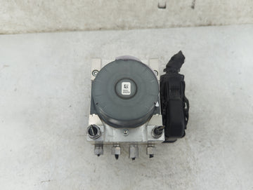 2018-2022 Dodge Challenger ABS Pump Control Module Replacement P/N:P68394697AD 25.0220-1202.4 Fits Fits 2018 2019 2020 2021 2022 OEM Used Auto Parts