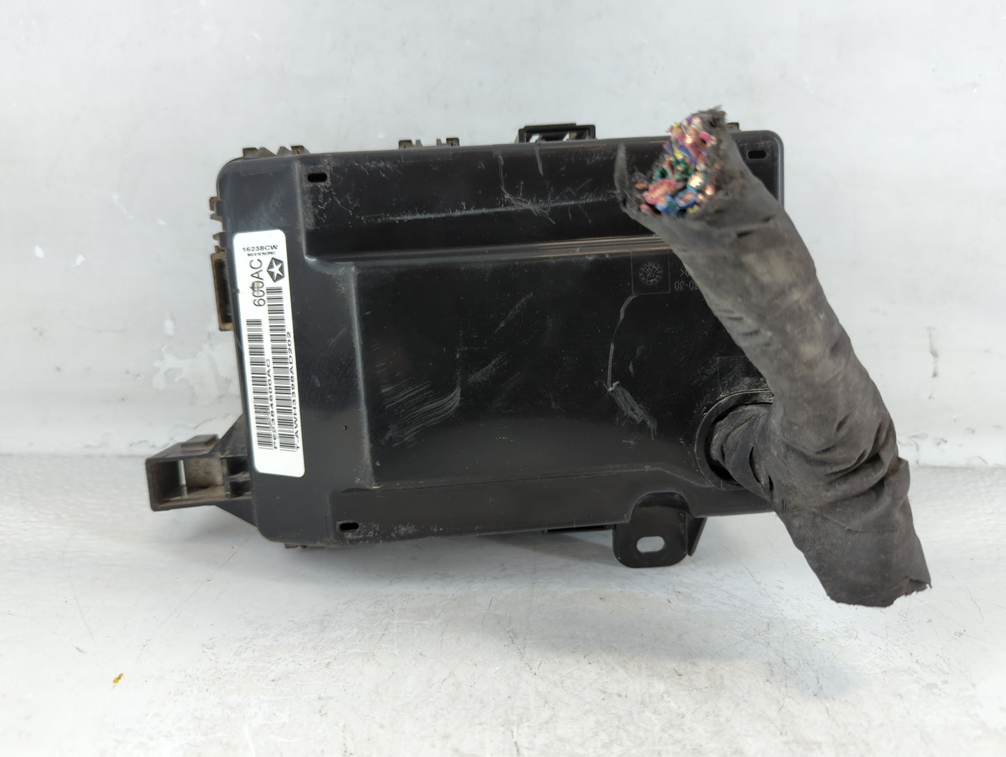 2019 Dodge Challenger Fusebox Fuse Box Panel Relay Module P/N:P68384600AC Fits OEM Used Auto Parts - Oemusedautoparts1.com