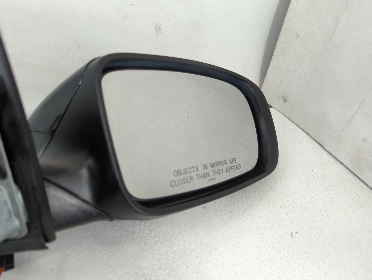 2015-2020 Dodge Charger Passenger Side View Mirror - Right Door Mirror OEM Used - Oemusedautoparts1.com