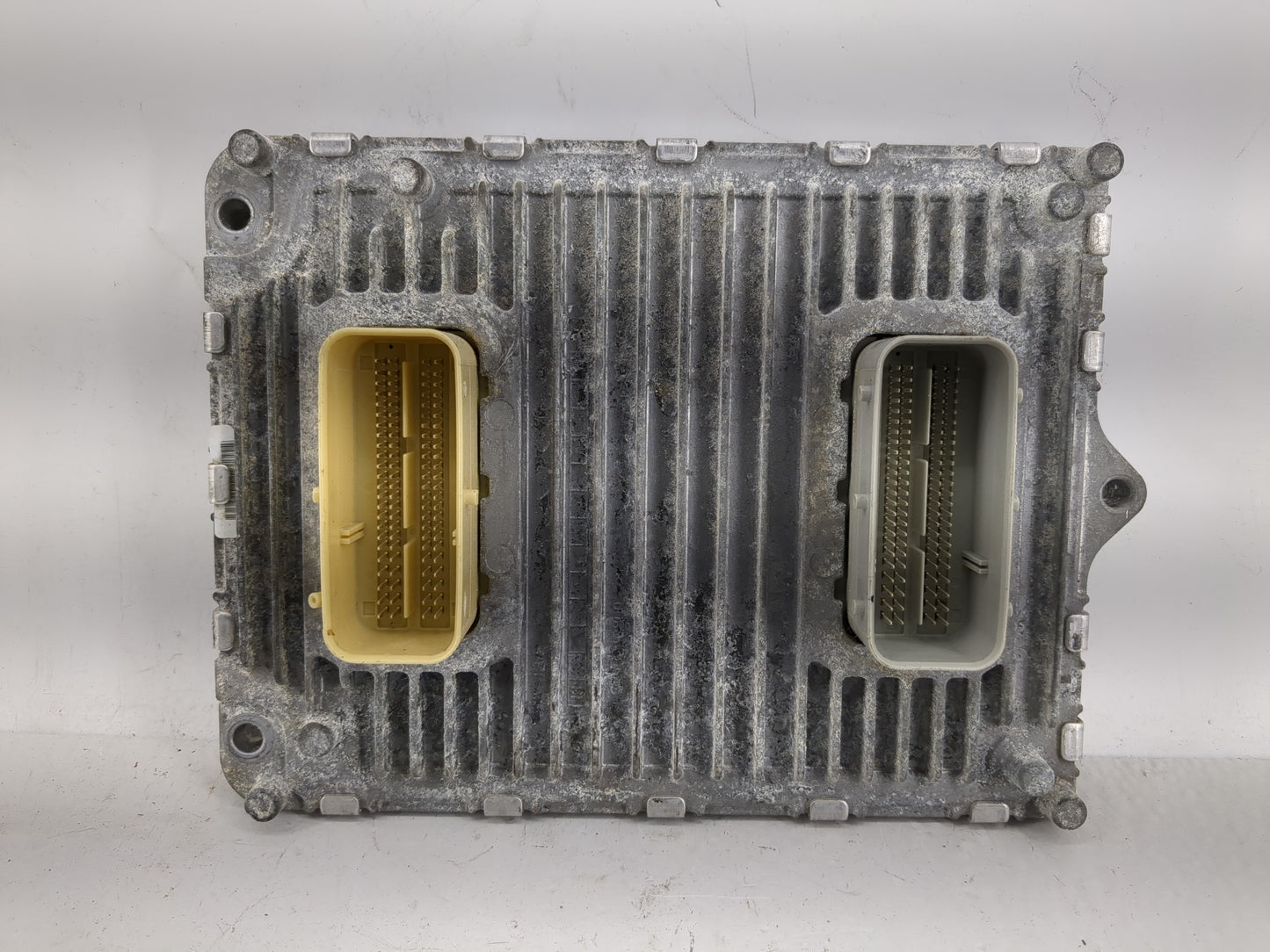 2018-2019 Dodge Charger PCM Engine Control Computer ECU ECM PCU OEM P/N:P68330904AA Fits Fits 2018 2019 OEM Used Auto Parts