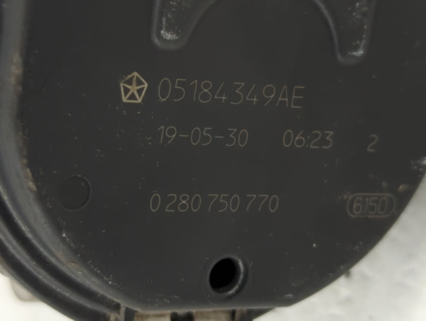 2011-2018 Dodge Charger Throttle Body P/N:05184349AC 05184349AE, 05184349AD Fits Fits 2011 2012 2013 2014 2015 2016 2017 201