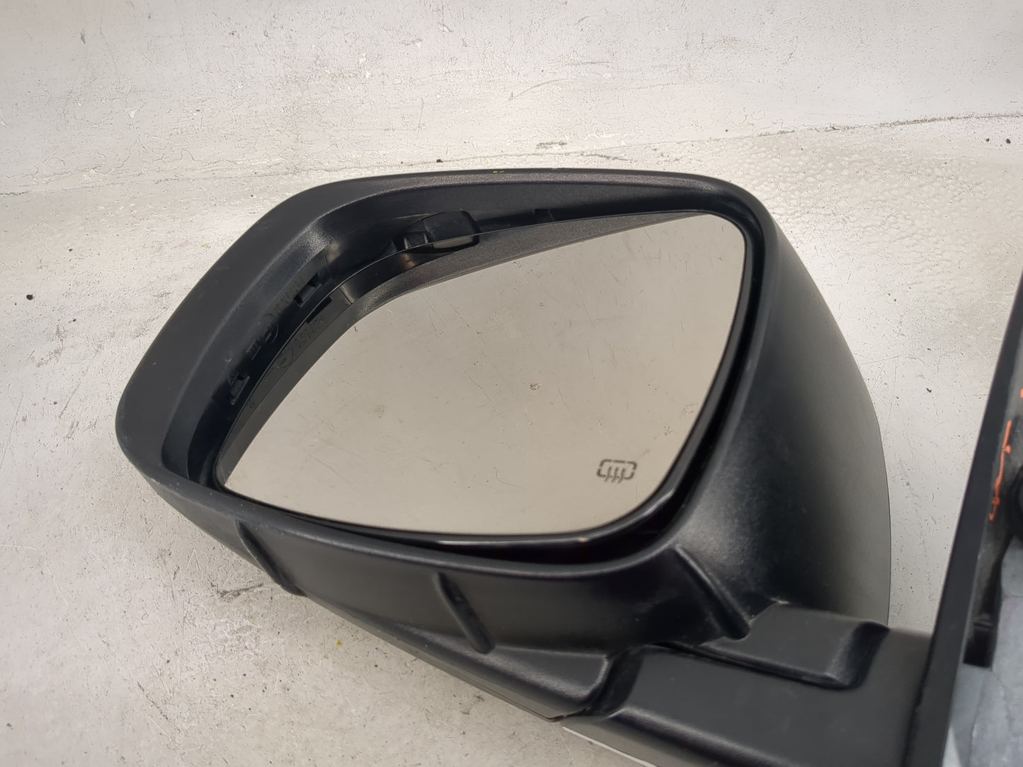 2011-2020 Dodge Grand Caravan Driver Side View Mirror - Left Door Mirror OEM Used - Oemusedautoparts1.com