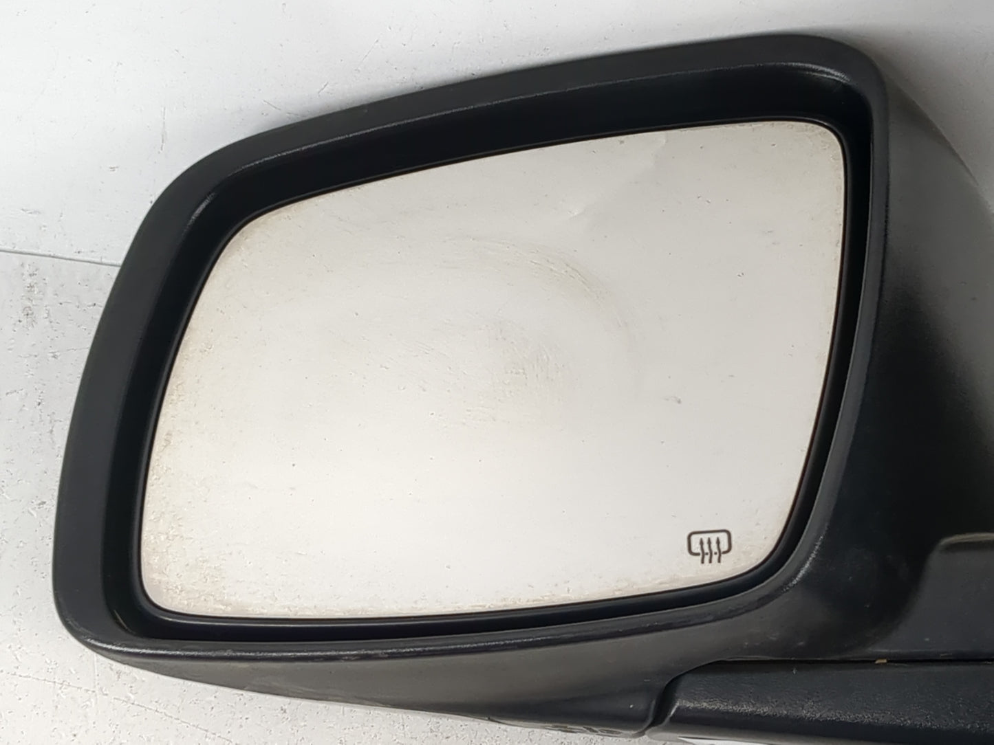 2019 Dodge Journey Driver Side View Mirror - Left Door Mirror OEM Used - Oemusedautoparts1.com