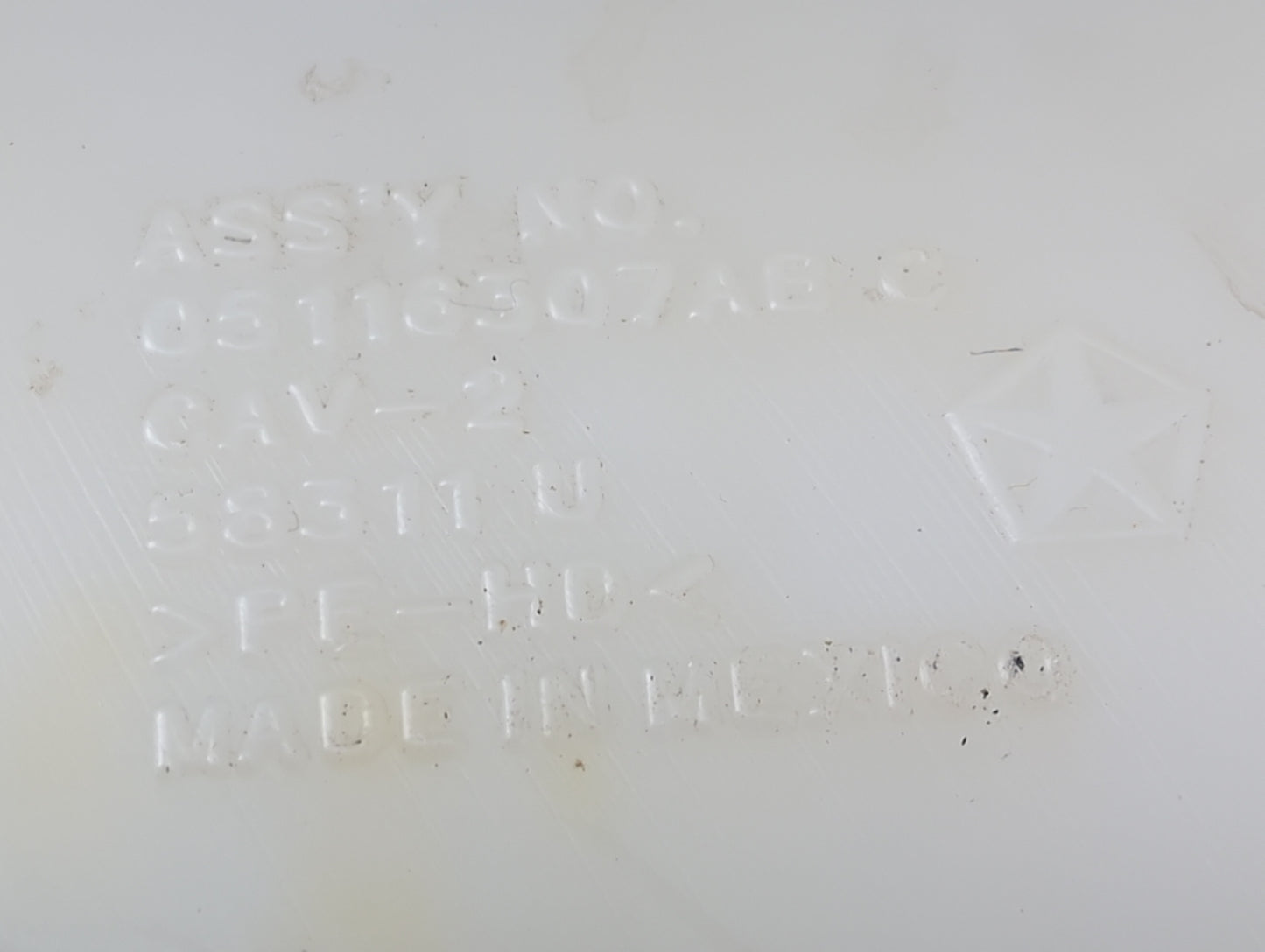 2019 Dodge Journey Windshield Washer Fluid Reservoir Bottle Oem - Oemusedautoparts1.com