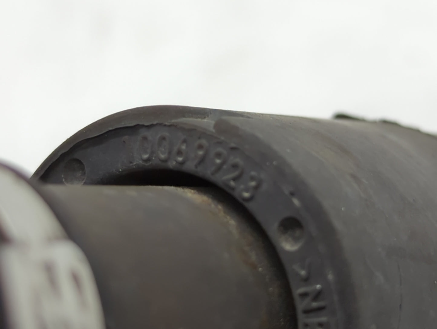 2009-2019 Dodge Journey Axle Shaft Front Driver Cv C/v - Oemusedautoparts1.com