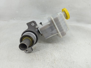 Dodge Ram 1500 Brake Master Cylinder 1276589