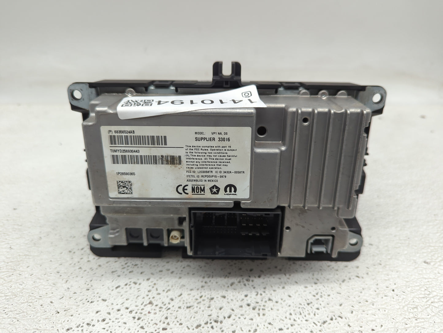 2019 Dodge Ram 1500 Radio AM FM Cd Player Receiver Replacement P/N:68356524AB Fits Fits 2017 2018 2020 OEM Used Auto Parts -