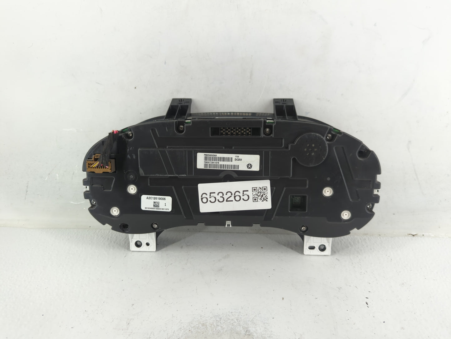 2019 Dodge Ram 1500 Instrument Cluster Speedometer Gauges P/N:P68294043AH Miles: Fits OEM Used Auto Parts - Oemusedautoparts