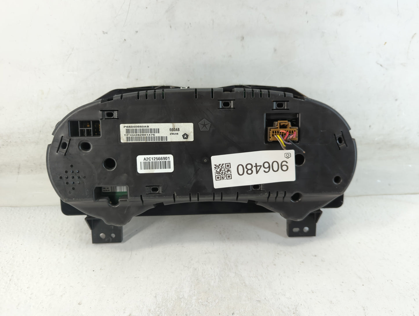 2019 Dodge Ram 1500 Instrument Cluster Speedometer Gauges P/N:P68340660AB A2C12566901 Fits Fits 2018 2020 OEM Used Auto Part