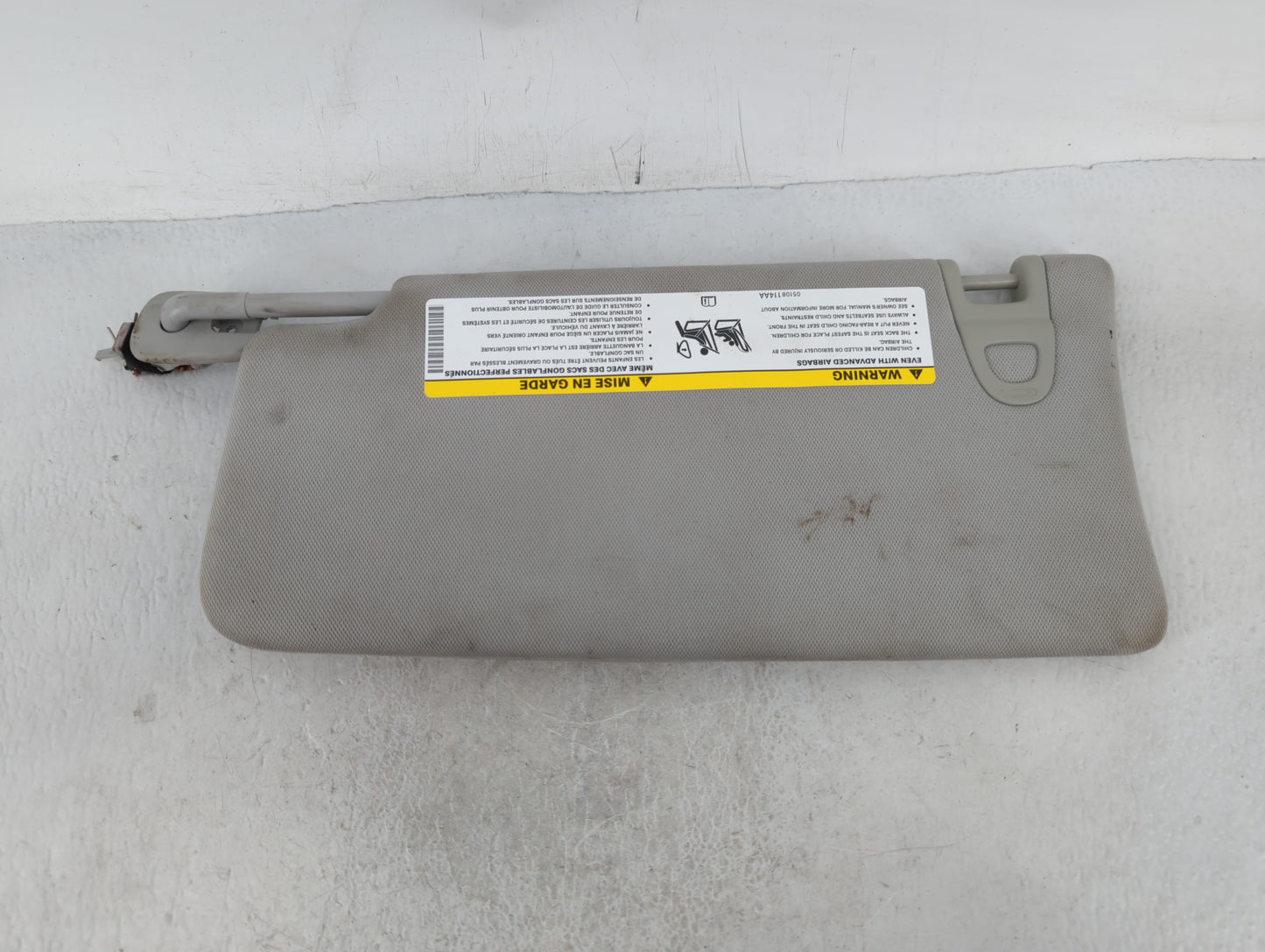 2019 Dodge Ram 2500 Sun Visor Shade Replacement Passenger Right Mirror Fits Fits 2020 2021 2022 OEM Used Auto Parts - Oemuse