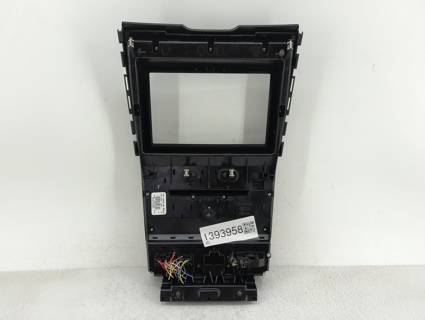 2019-2020 Ford Edge Radio Control Panel - Oemusedautoparts1.com