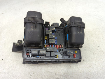 2019-2020 Ford Edge Fusebox Fuse Box Panel Relay Module P/N:G2GT14A075AA Fits Fits 2019 2020 OEM Used Auto Parts