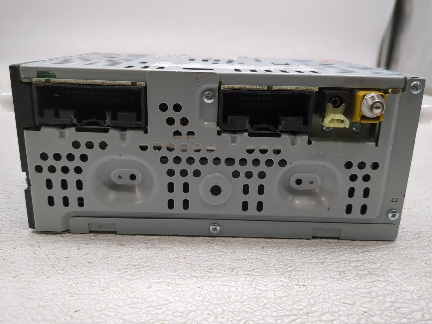 2019 Ford Edge Radio AM FM Cd Player Receiver Replacement Fits OEM Used Auto Parts - Oemusedautoparts1.com