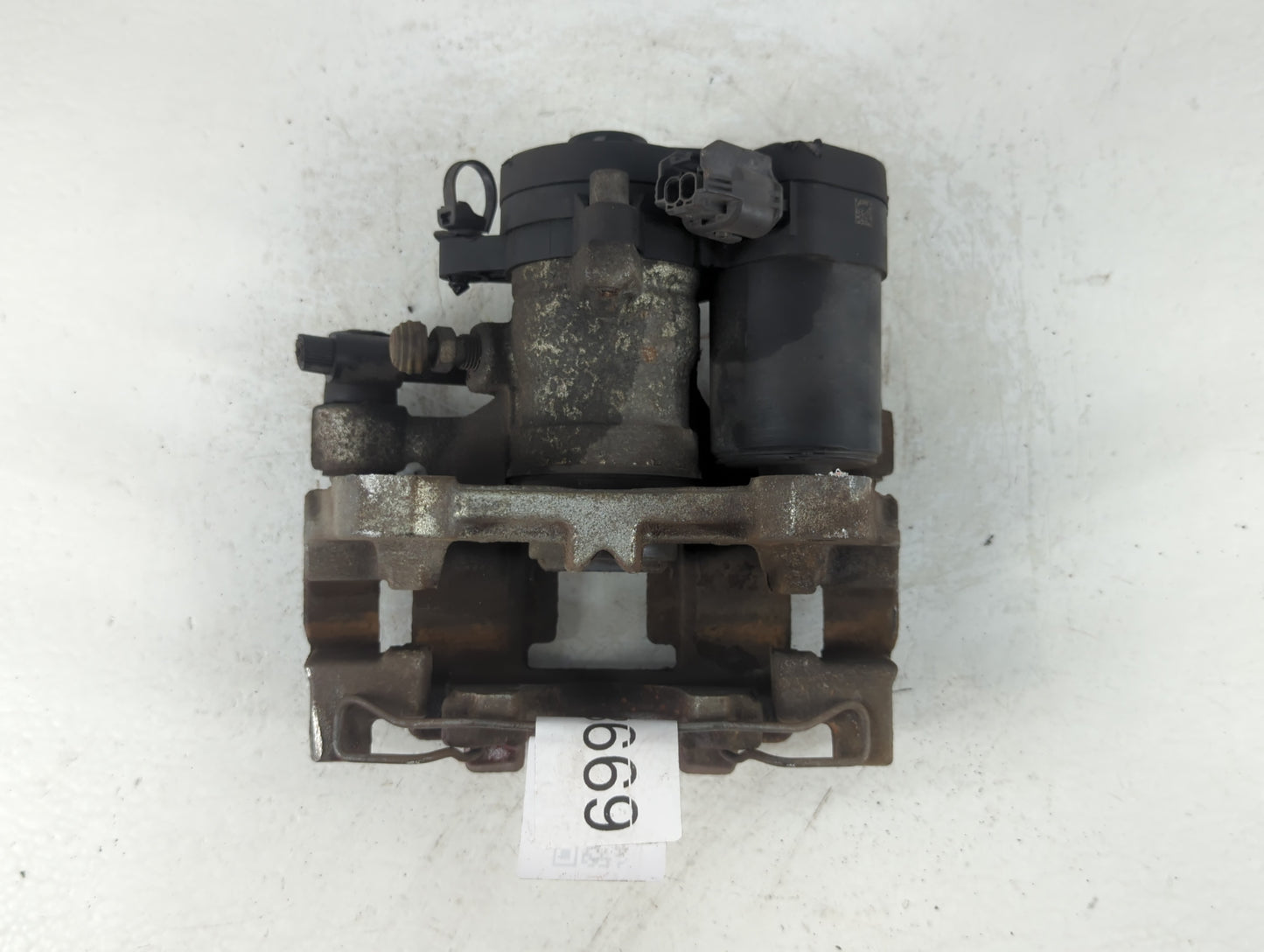2015-2020 Ford Edge Front Passenger Right Brake Caliper - Oemusedautoparts1.com