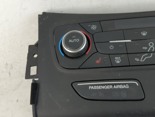 2018-2019 Ford Escape Climate Control Module Temperature AC/Heater Replacement P/N:GJ5T-18C612-CK Fits Fits 2018 2019 OEM Used Auto Parts