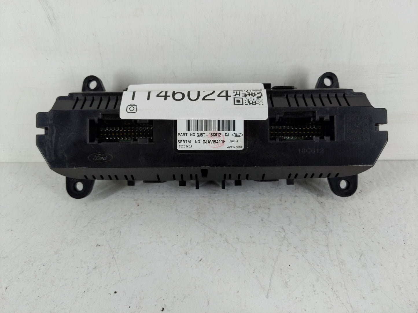 2018-2019 Ford Escape Climate Control Module Temperature AC/Heater Replacement P/N:GJ5T-18C612-CJ Fits Fits 2018 2019 OEM Us