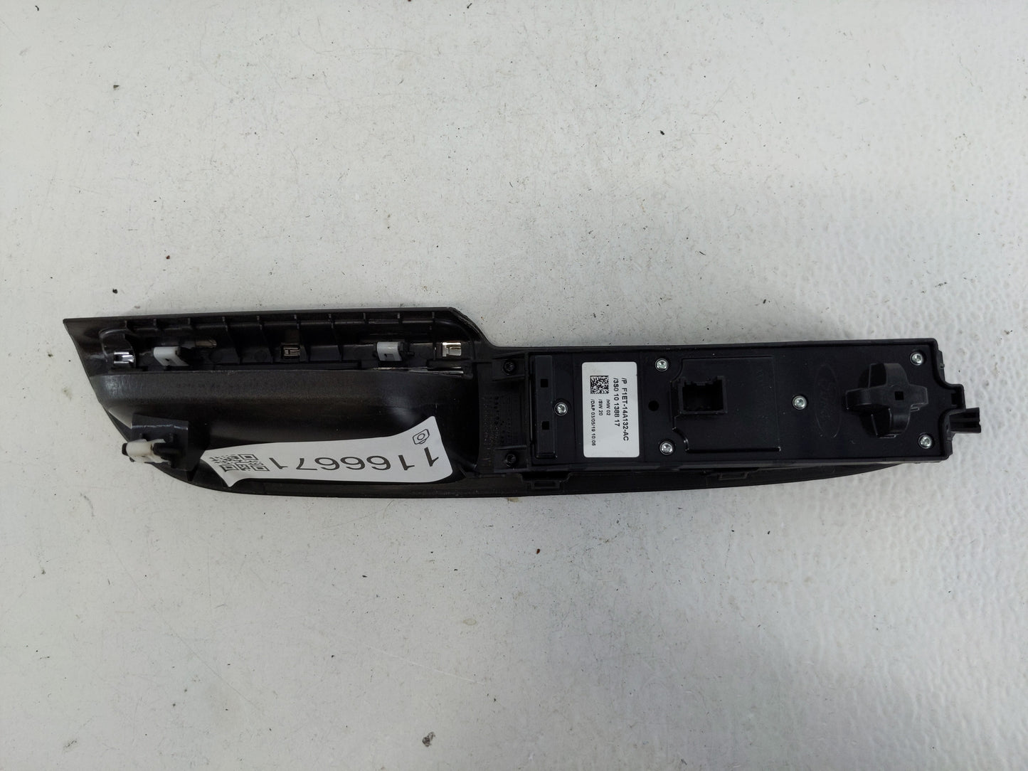 2017-2019 Ford Escape Master Power Window Switch Replacement Driver Side Left P/N:F1ET-14A132-AC Fits OEM Used Auto Parts -