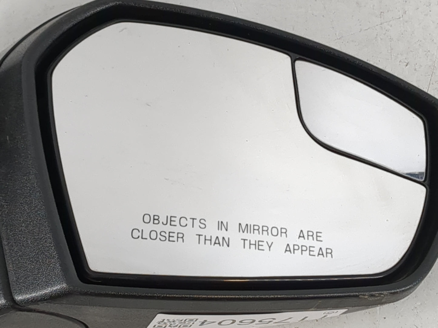 2017-2019 Ford Escape Passenger Side View Mirror - Right Door Mirror OEM Used - Oemusedautoparts1.com