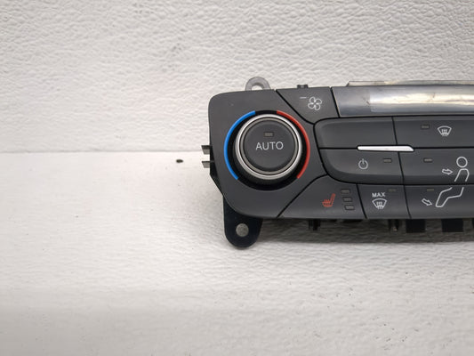 2018-2019 Ford Escape Climate Control Module Temperature AC/Heater Replacement P/N:GJ5T-18C612-CJ Fits Fits 2018 2019 OEM Used Auto Parts