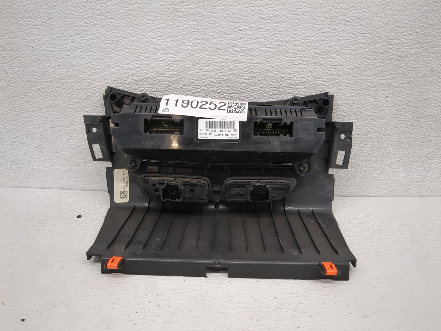 2018-2019 Ford Escape Climate Control Module Temperature AC/Heater Replacement P/N:GJ5T-18C612-CJ Fits Fits 2018 2019 OEM Us