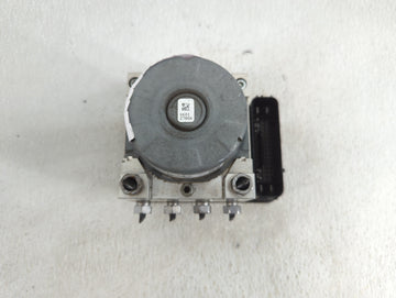 2017-2019 Ford Escape ABS Pump Control Module Replacement P/N:GV61-2C405-CL Fits Fits 2017 2018 2019 OEM Used Auto Parts